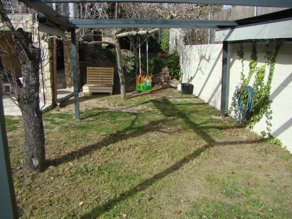 Chalet Con Piscina Y Bbq Para 10 Personas San Martín de Valdeiglesias Exterior foto